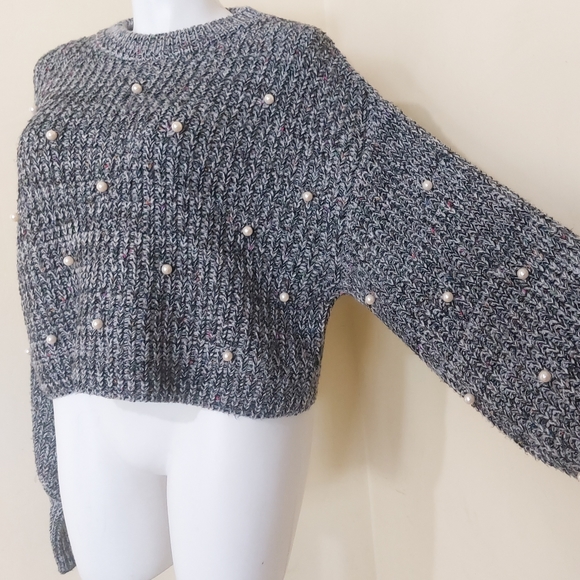 Shop17 Heathered Grey Oversized Chunky Beaded Cropped Thick Knit Sweater - Picture 8 of 13